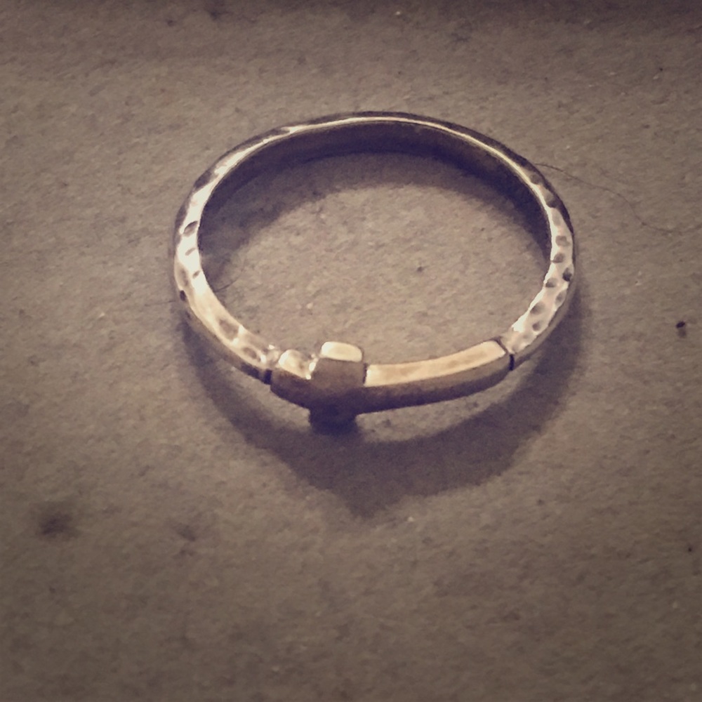 Simplex Cross ring